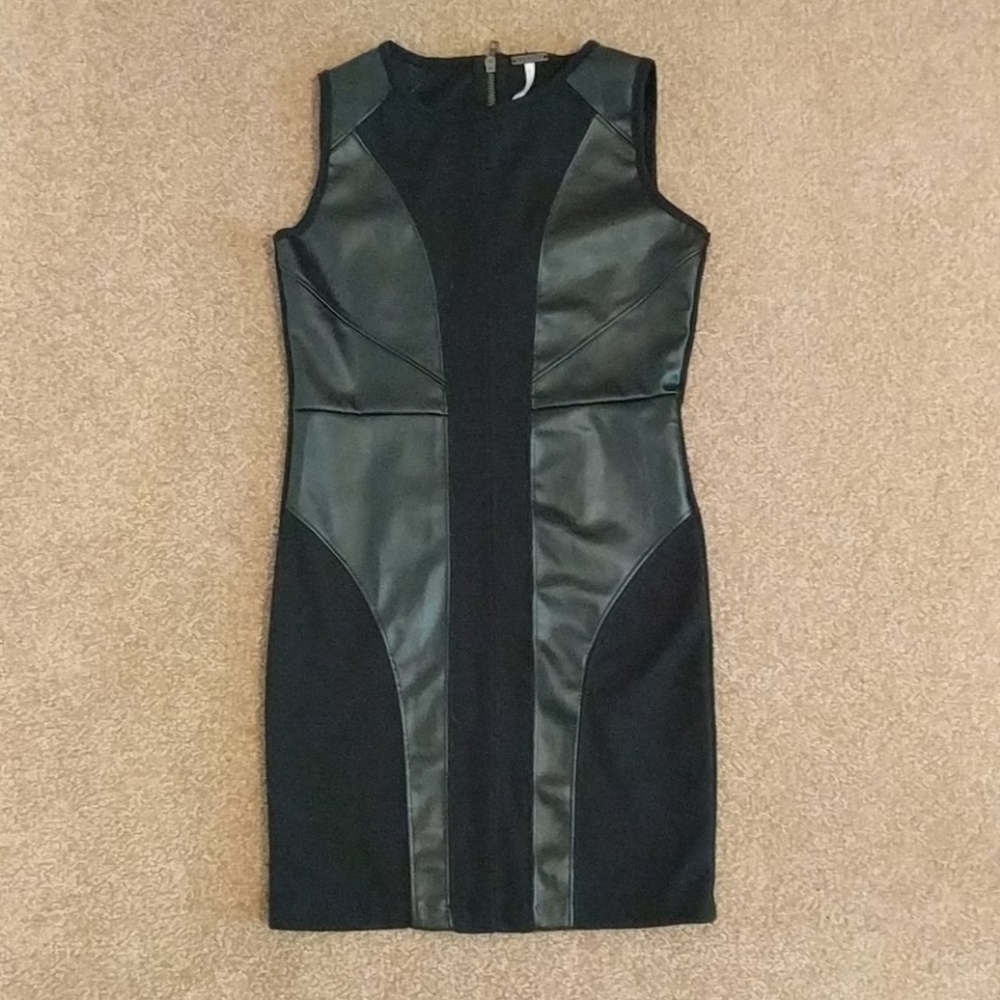 Girls black fitted dress size 7/8